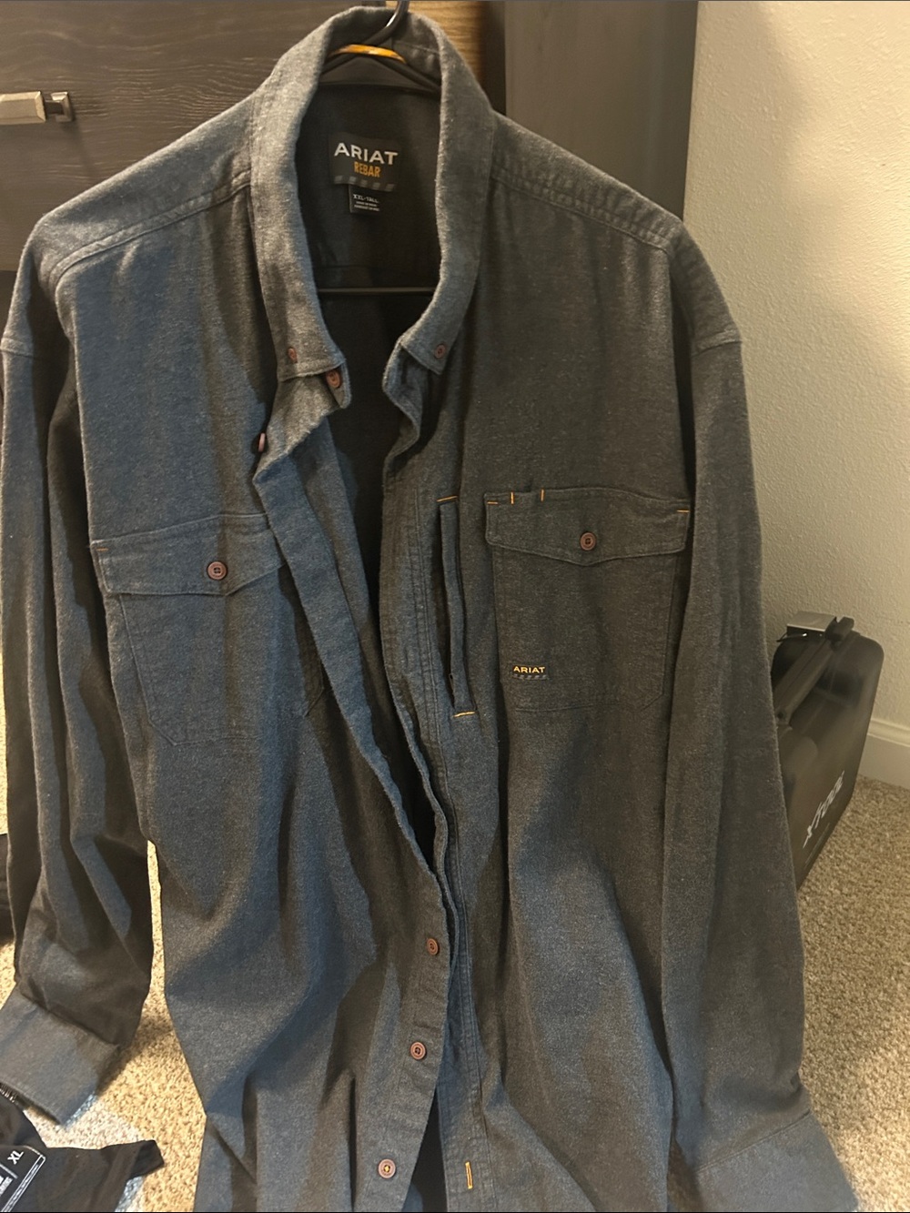 Ariat Men's Dark Charcoal Button-Up Shirt Jacket